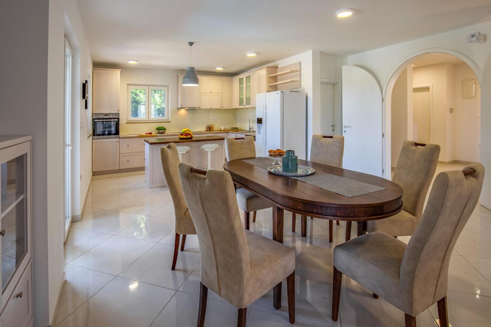 Villas Lotus With Pool And Jacuzzi Pula Bagian luar foto