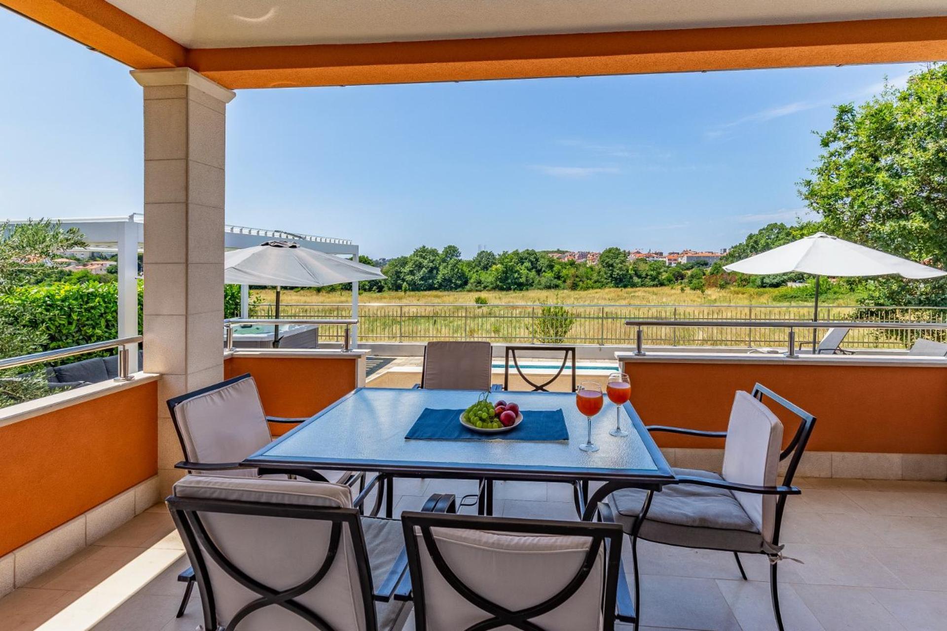 Villas Lotus With Pool And Jacuzzi Pula Bagian luar foto